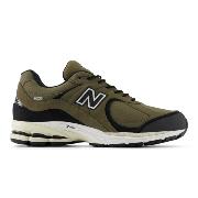 Gore Tex x New Balance M2002RXU "Dark Camo"